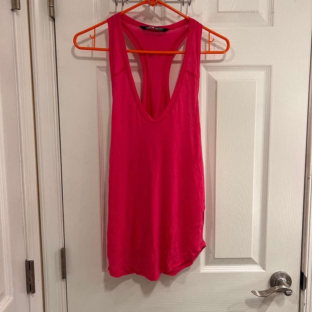 The North Face Womens Pink Racerback Activewear Tank Top‎ Size Medium M Hot Pink